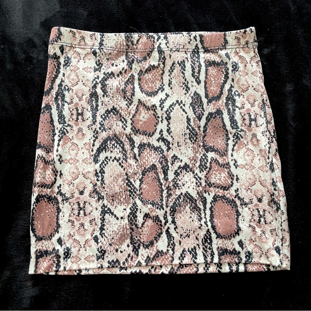 Seductions/Better Be Leopard Print Mini Skirt